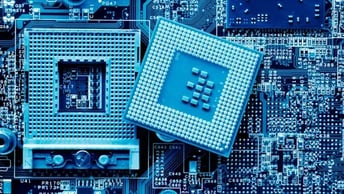 La arquitectura monolítica condena a las aplicaciones a tornarse lentas e inseguras, facilitando la fuga de datos esenciales