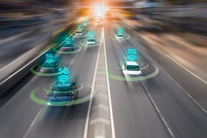 De la carretera al dato: Cómo la Inteligencia Artificial y la analítica de datos están redefiniendo la industria del transporte