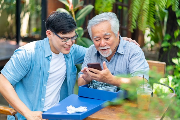 Día del Padre: señales a tener en cuenta antes de caer en una estafa digital al comprar regalos