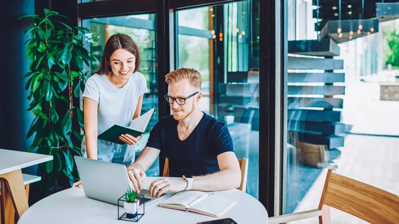 tivit-latam-webinar-microsoft-beneficios-aplicaciones-lp tivit-latam-webinar-microsoft-beneficios-aplicaciones-lp